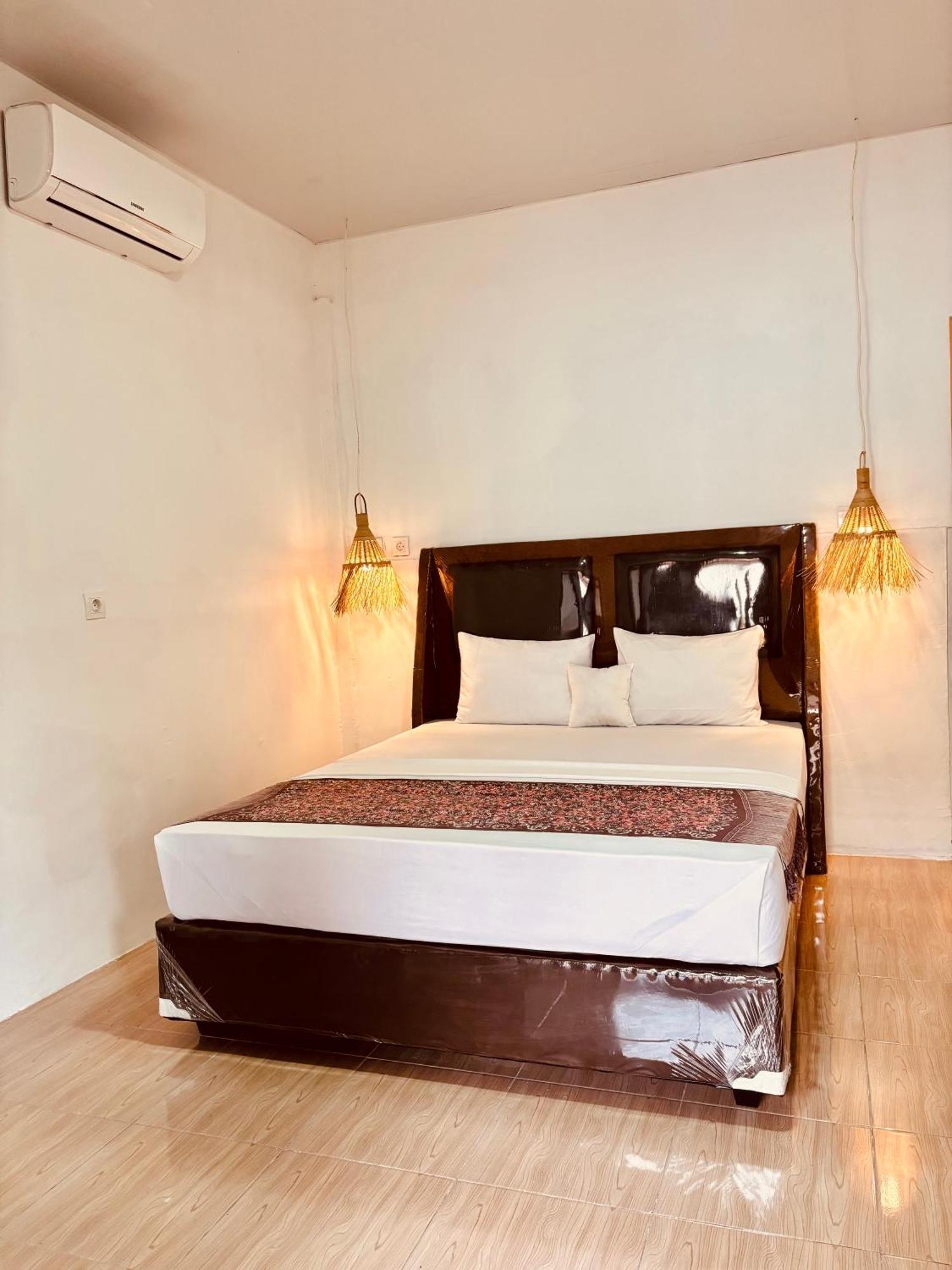 Anjani Larva Cottage - Homestay And Eatery Senaru Esterno foto